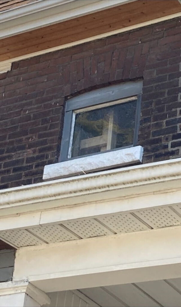 Foggy residential windows repair after